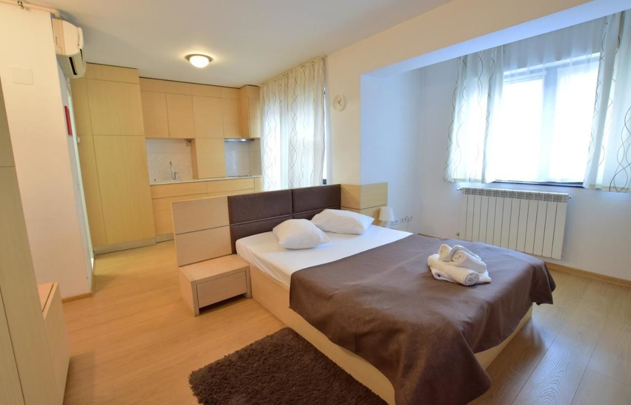 Апарт-отели Decebal Residence Apartments Бухарест-48